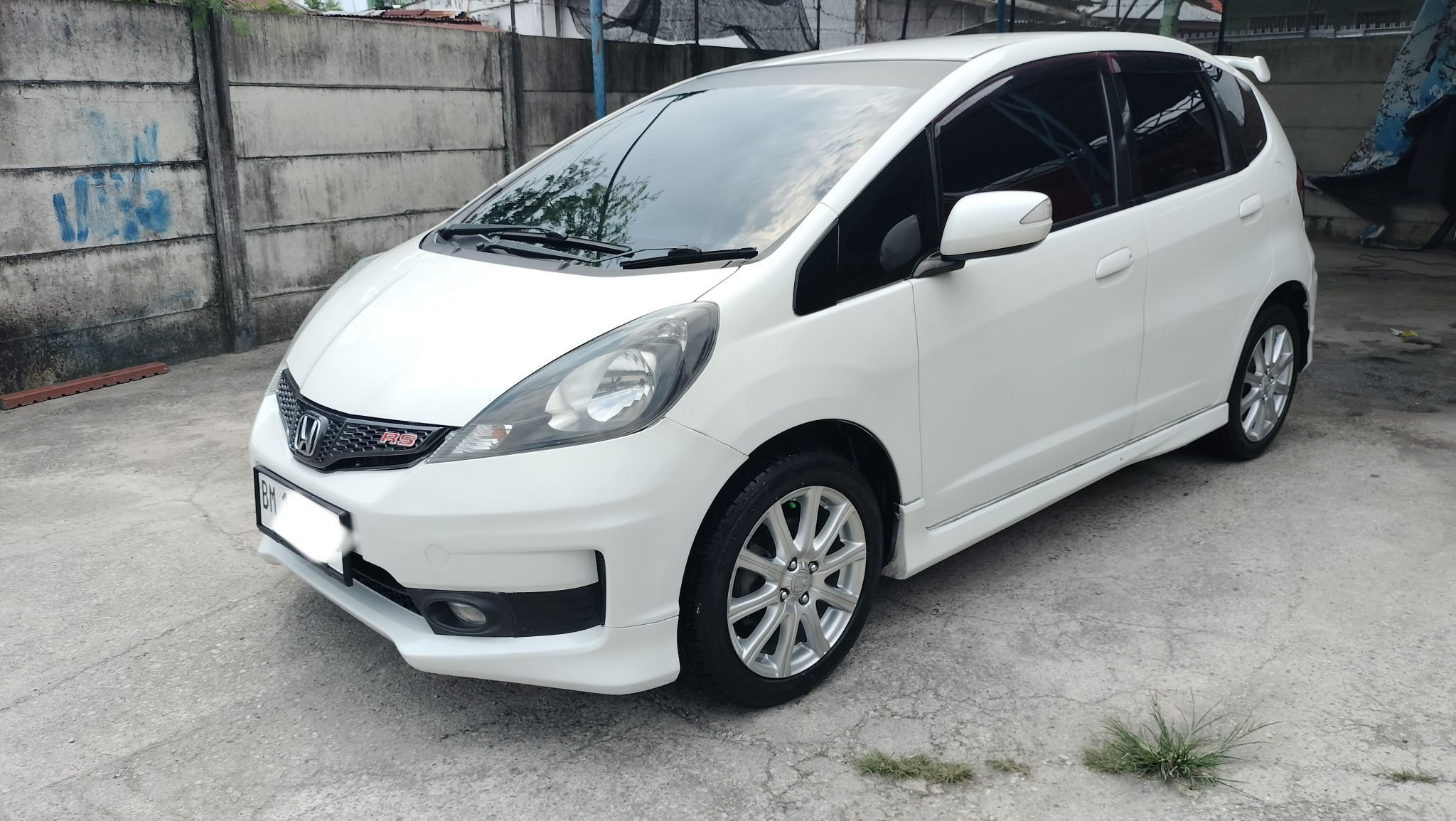 Second Hand 2013 Honda Jazz Second Hand 2013 Honda Jazz
