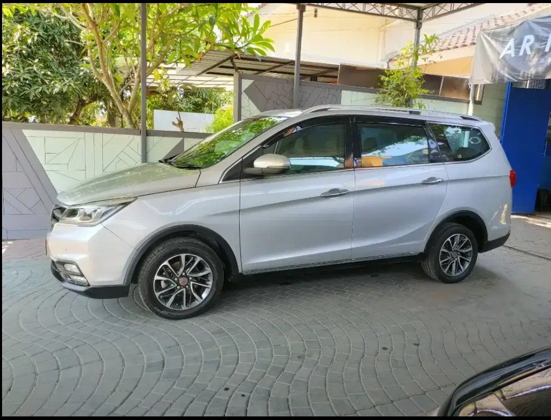 2018 Wuling Cortez 1.8 C Lux Plus i-AMT 2018 Wuling Cortez 1.8 C Lux Plus i-AMT