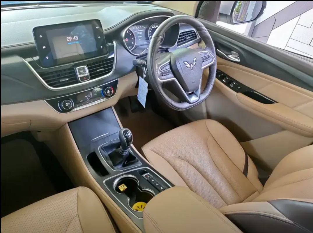 2018 Wuling Cortez 1.8 C Lux Plus i-AMT 2018 Wuling Cortez 1.8 C Lux Plus i-AMT