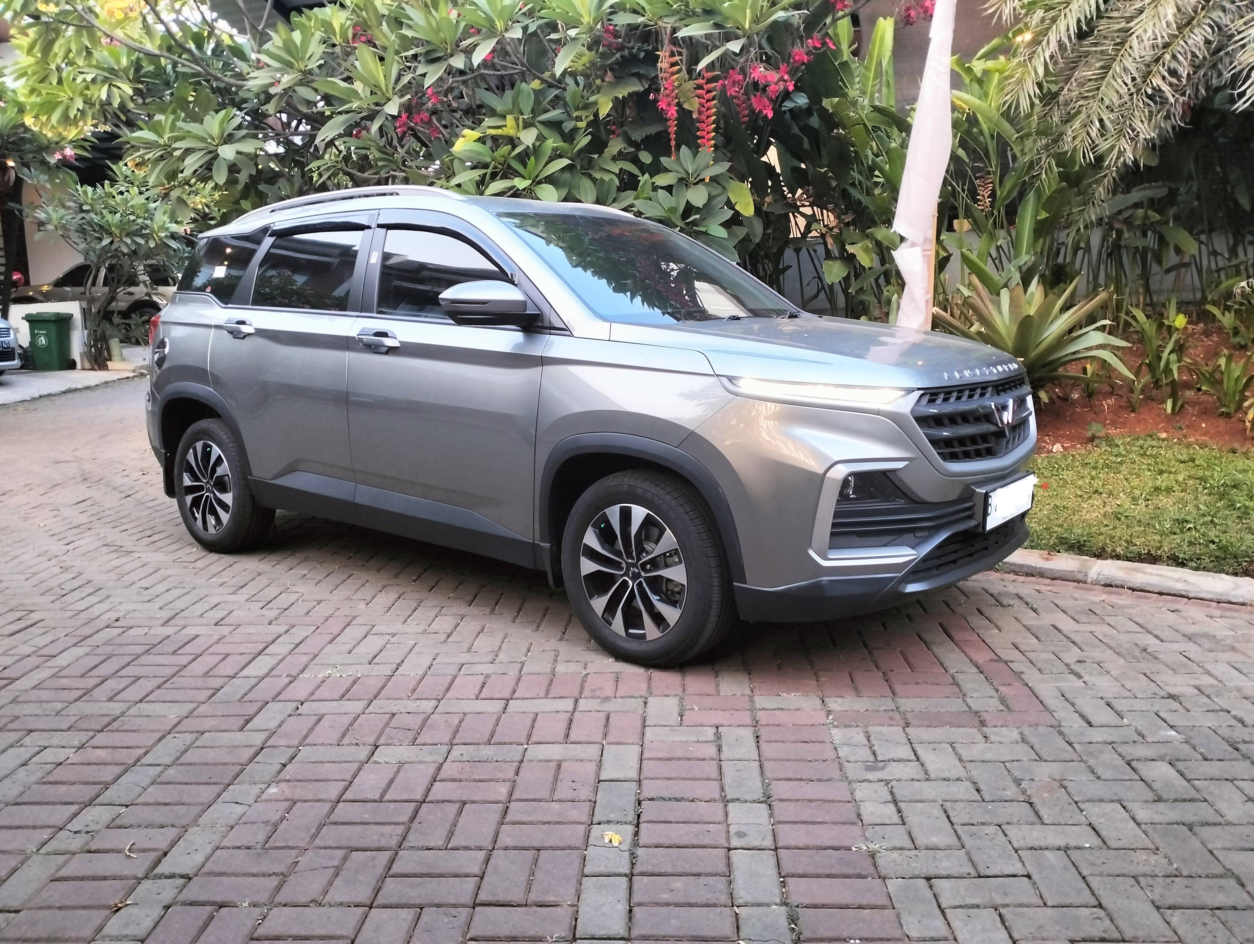 2022 Wuling Almaz Bekas 2022 Wuling Almaz Bekas