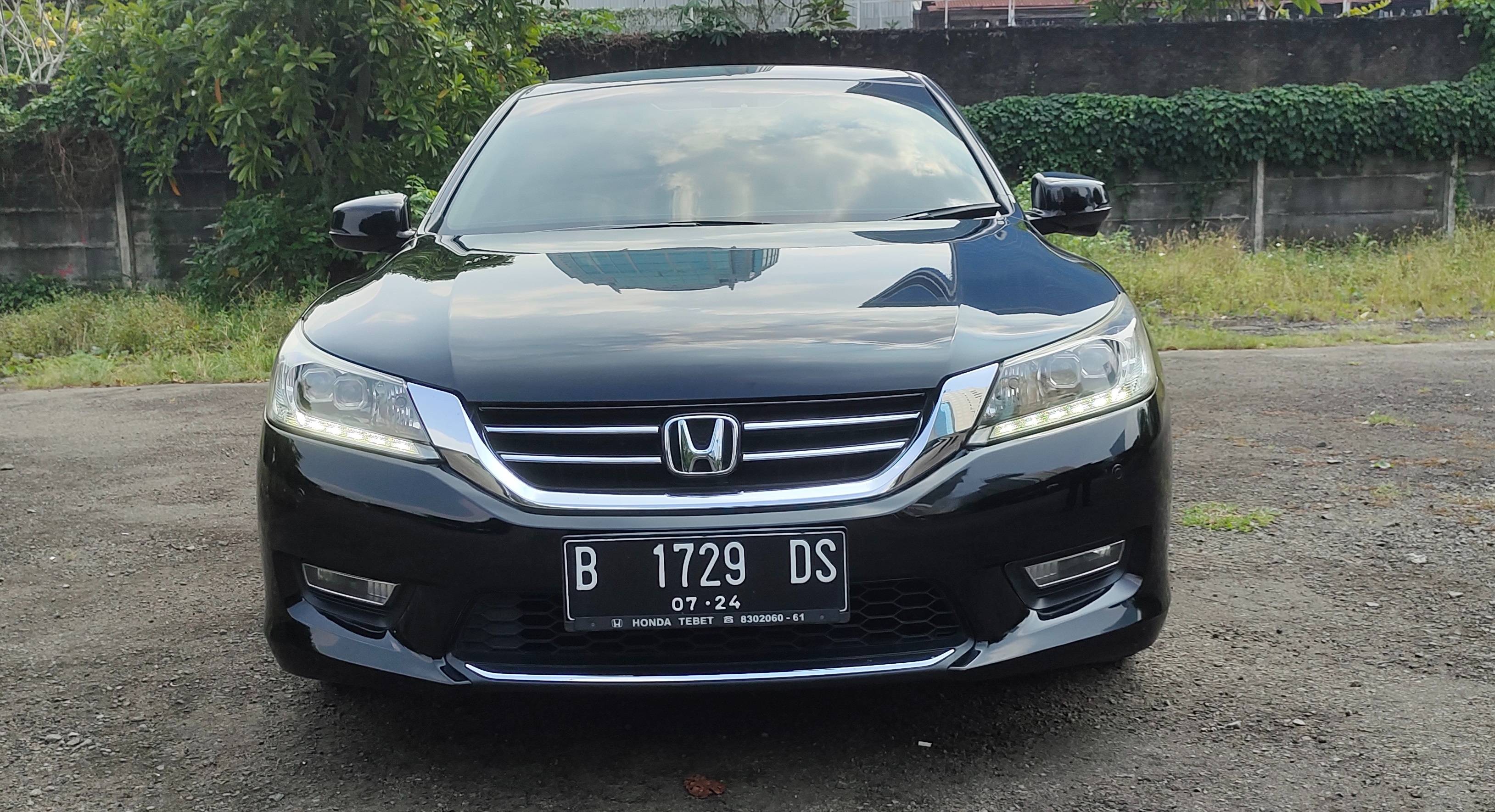 Second Hand 2014 Honda Accord Second Hand 2014 Honda Accord