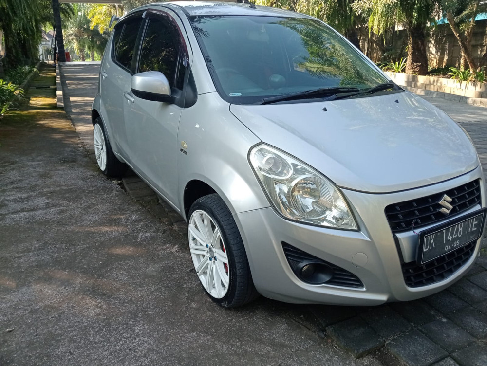 2014 Suzuki Splash Bekas 2014 Suzuki Splash Bekas