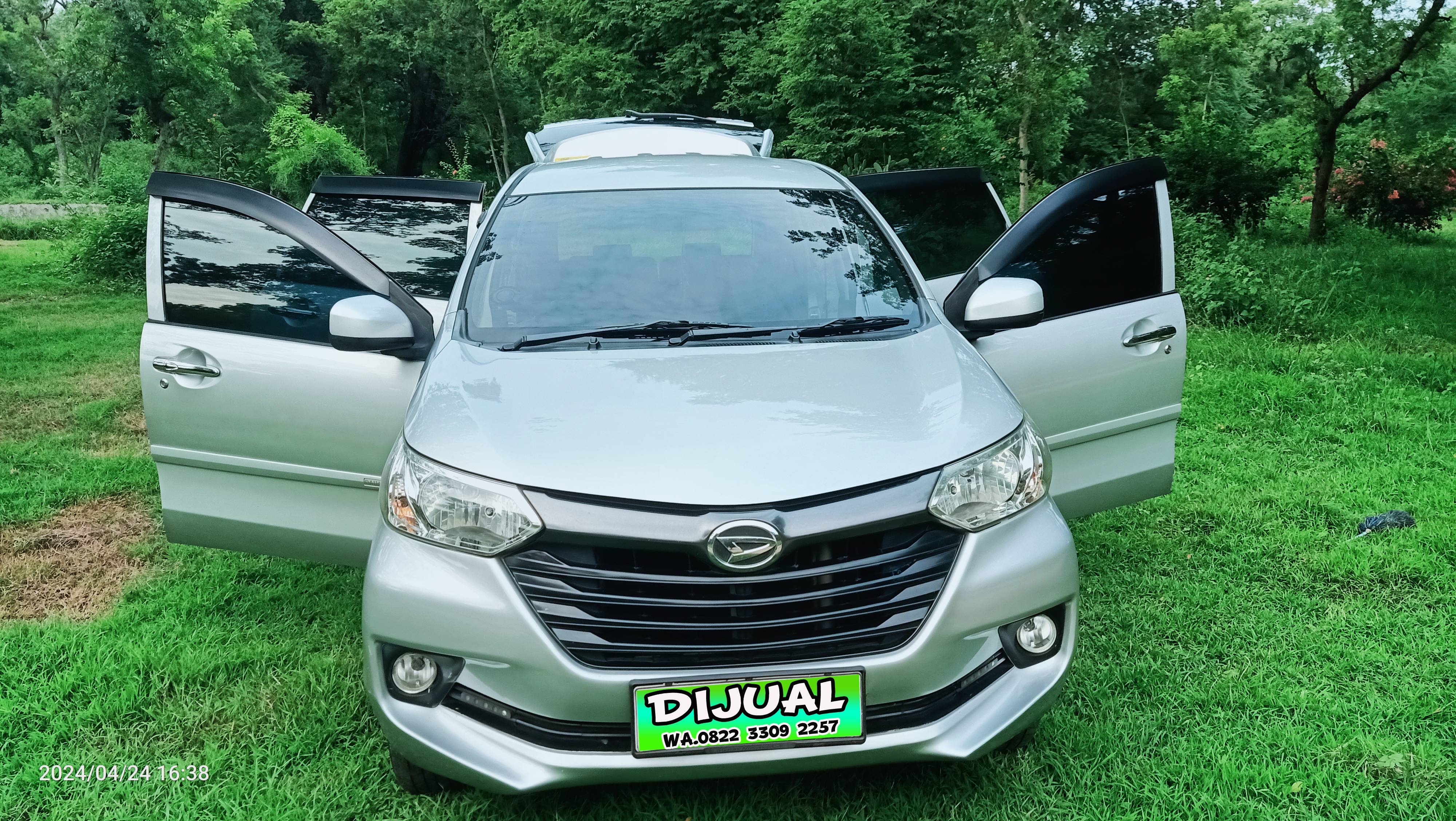 2016 Daihatsu Xenia Bekas 2016 Daihatsu Xenia Bekas