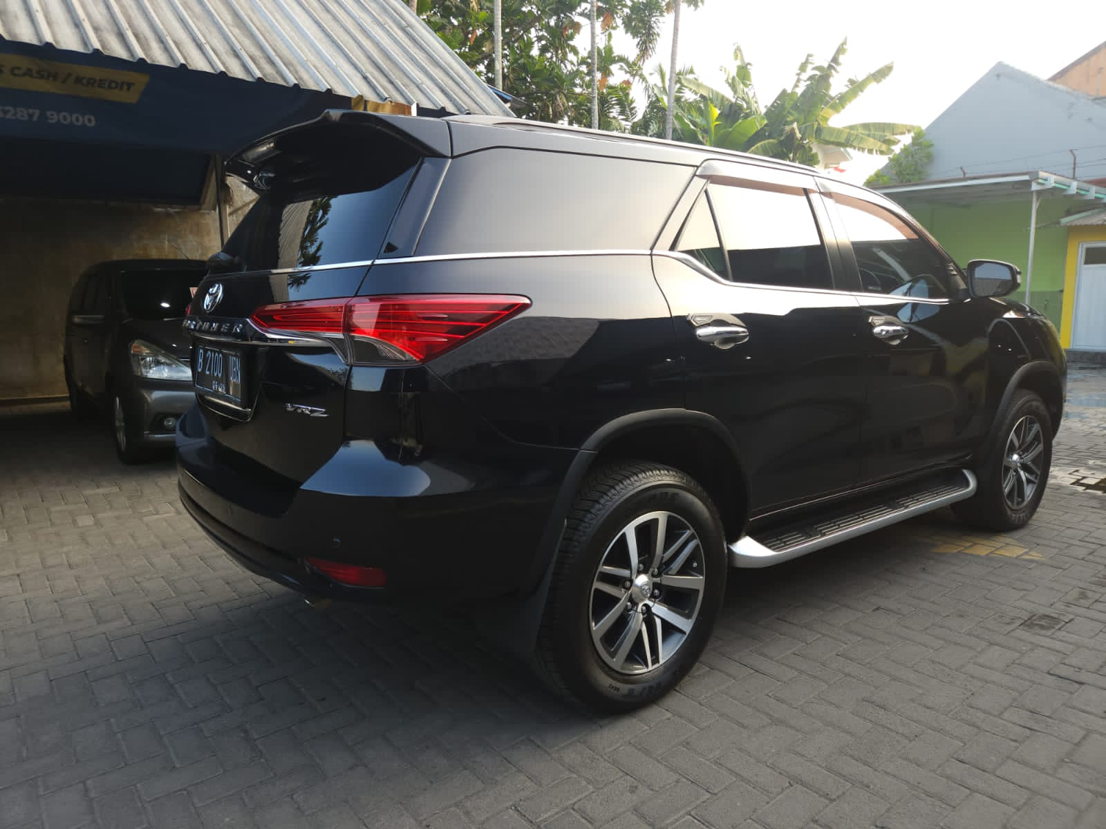 2016 Toyota Fortuner  2016 Toyota Fortuner