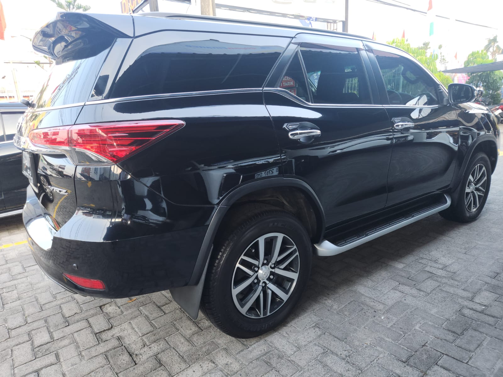 2016 Toyota Fortuner  2016 Toyota Fortuner