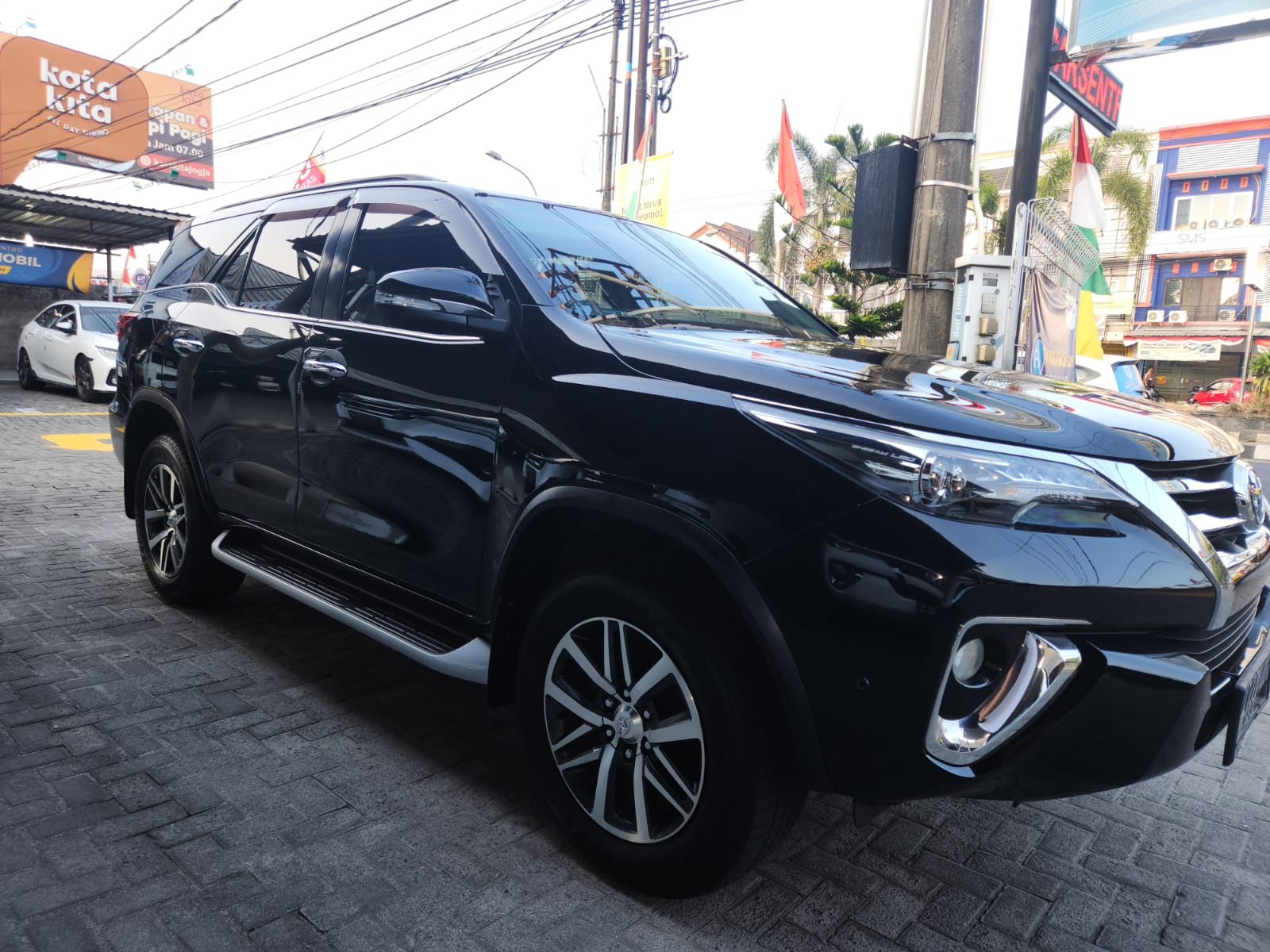 2016 Toyota Fortuner  2016 Toyota Fortuner