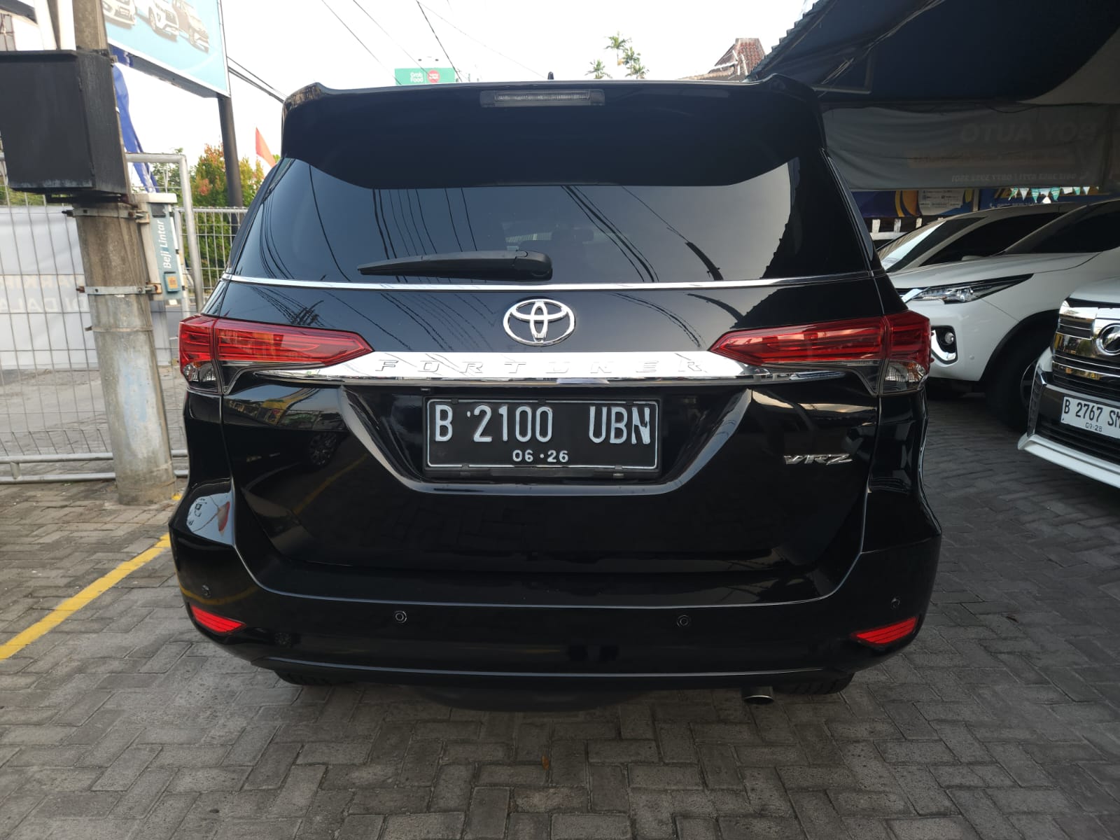 2016 Toyota Fortuner  2016 Toyota Fortuner