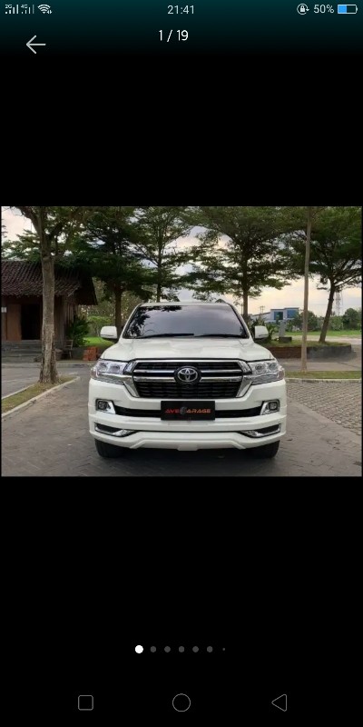 2013 Toyota Land Cruiser  4.7 AT BENSIN