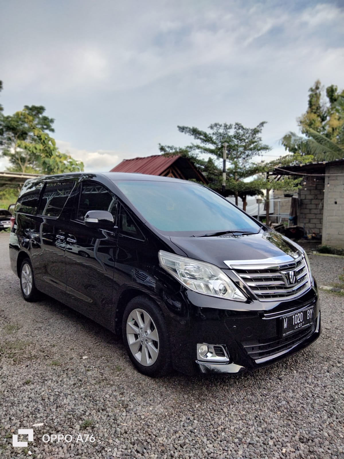 2014 Toyota Alphard  G 3.0 AT 2014 Toyota Alphard  G 3.0 AT