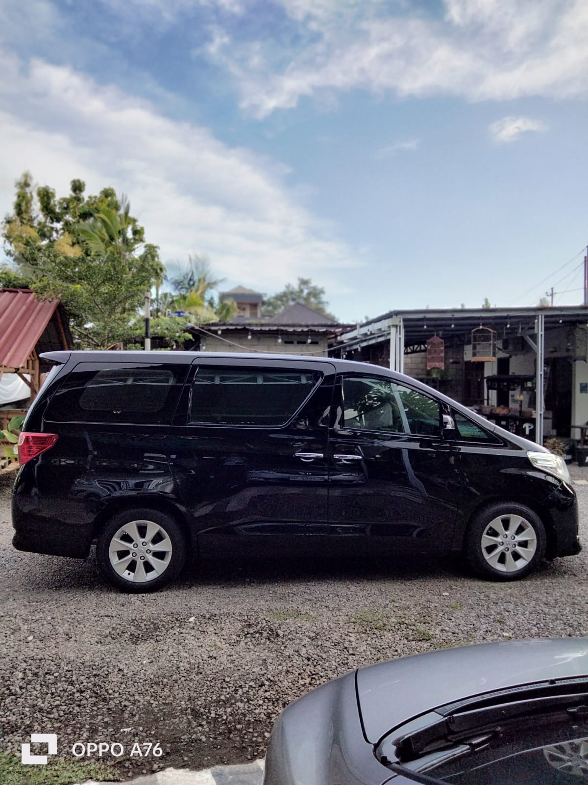 2014 Toyota Alphard  G 3.0 AT 2014 Toyota Alphard  G 3.0 AT