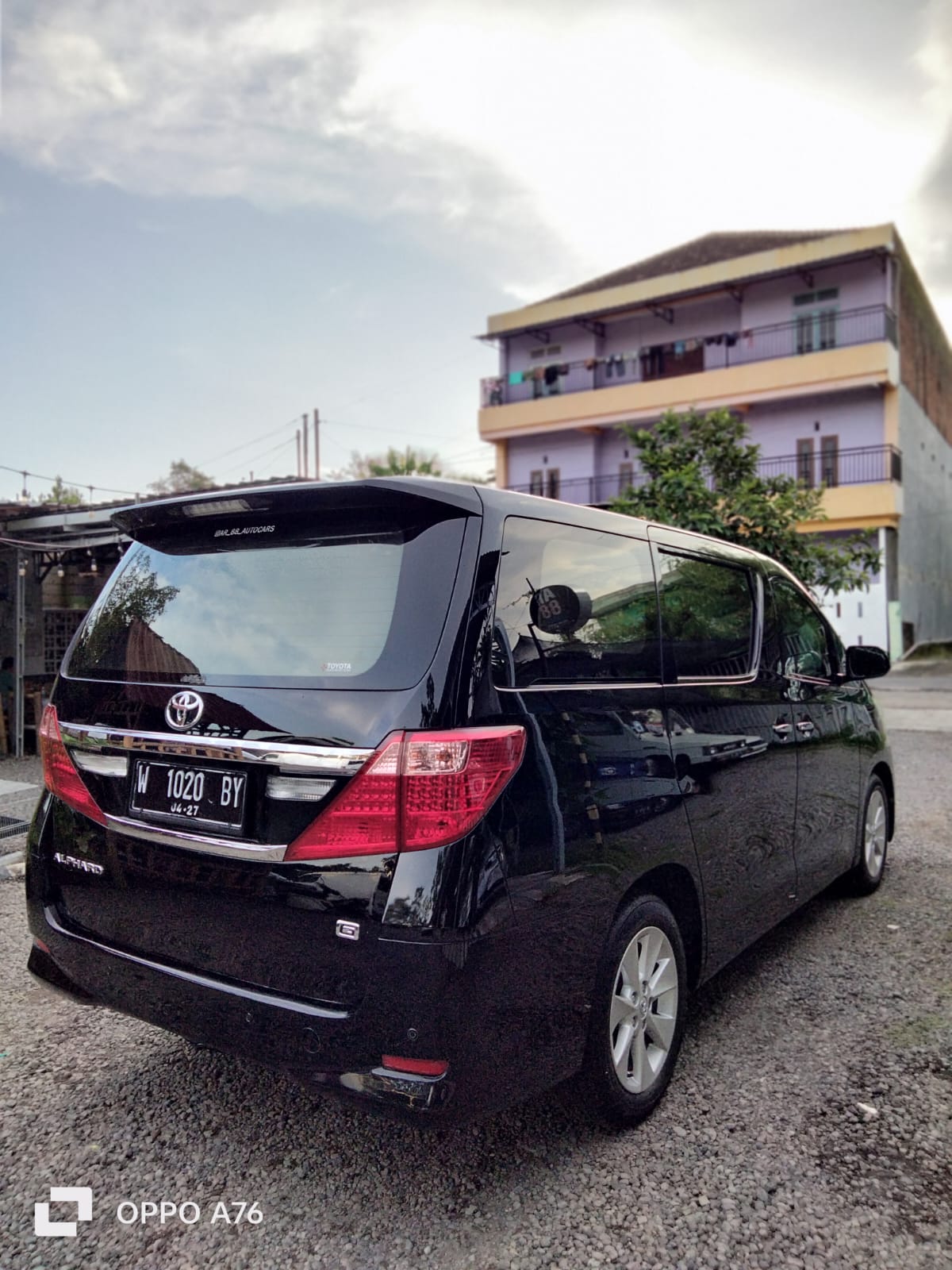 2014 Toyota Alphard  G 3.0 AT 2014 Toyota Alphard  G 3.0 AT