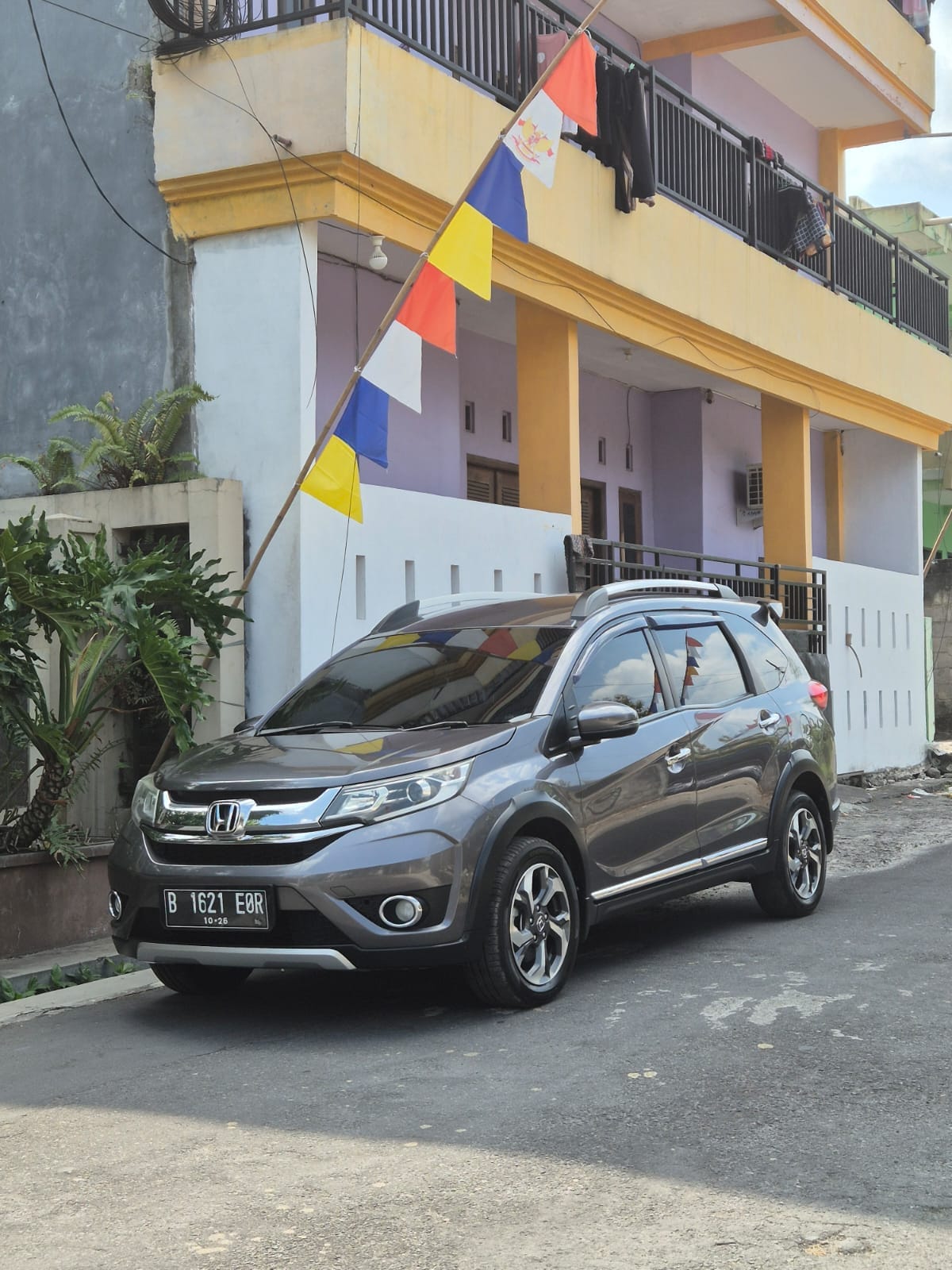 Second Hand 2016 Honda BRV  E AT Second Hand 2016 Honda BRV  E AT