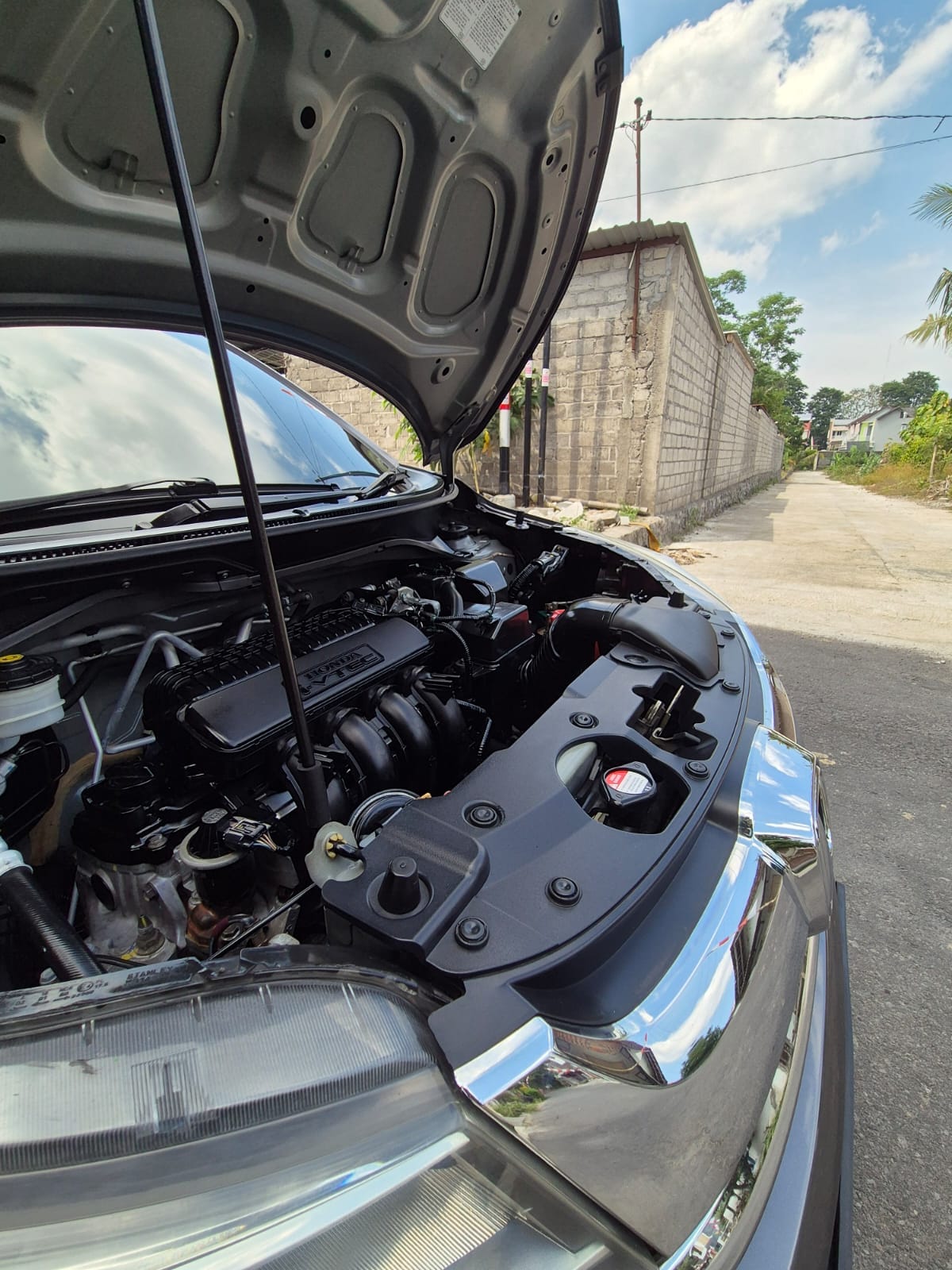 2016 Honda BRV  E AT 2016 Honda BRV  E AT