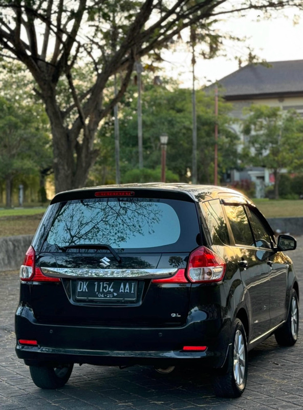 2017 Suzuki Ertiga  2017 Suzuki Ertiga