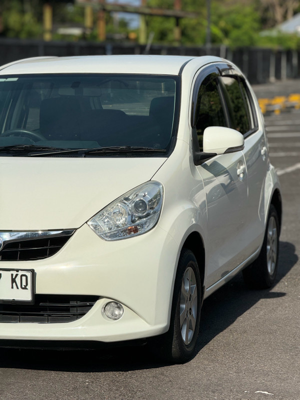 2014 Daihatsu Sirion 2014 Daihatsu Sirion