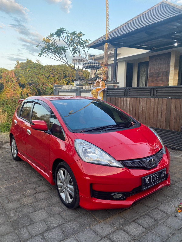 Second Hand 2012 Honda Jazz Second Hand 2012 Honda Jazz