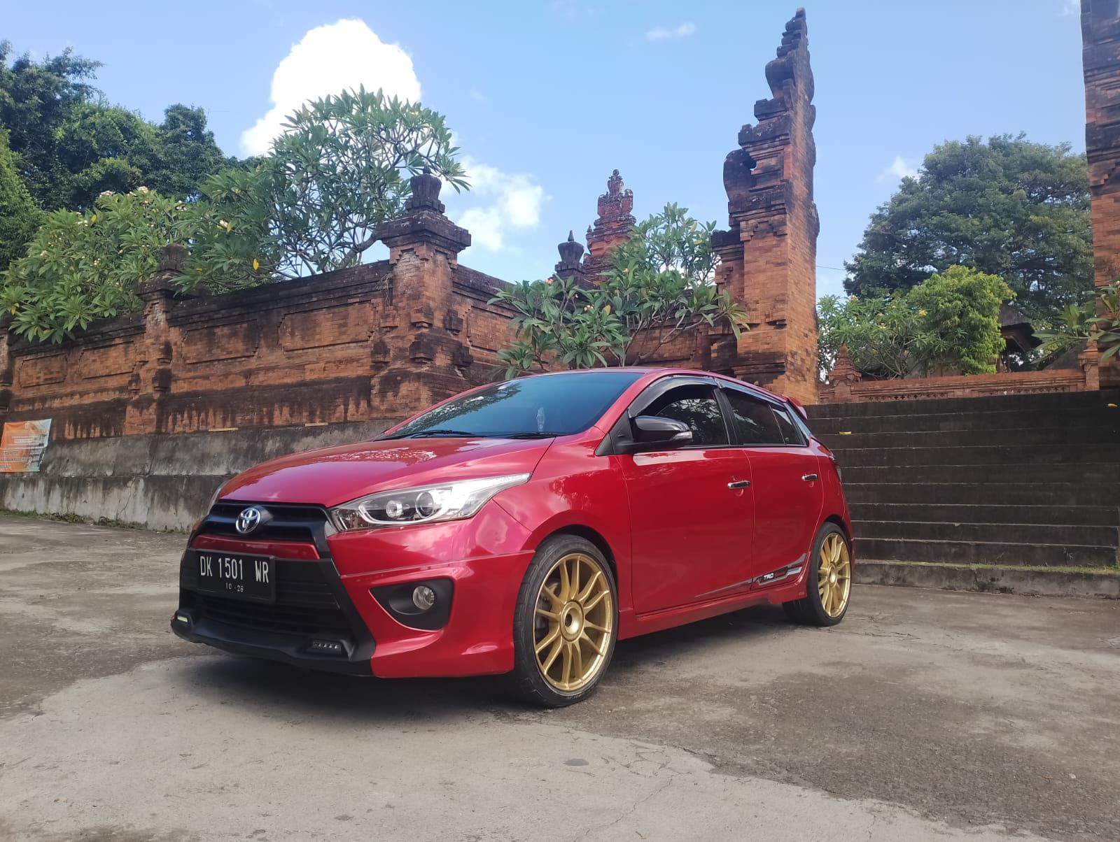 2016 Toyota Yaris 2016 Toyota Yaris