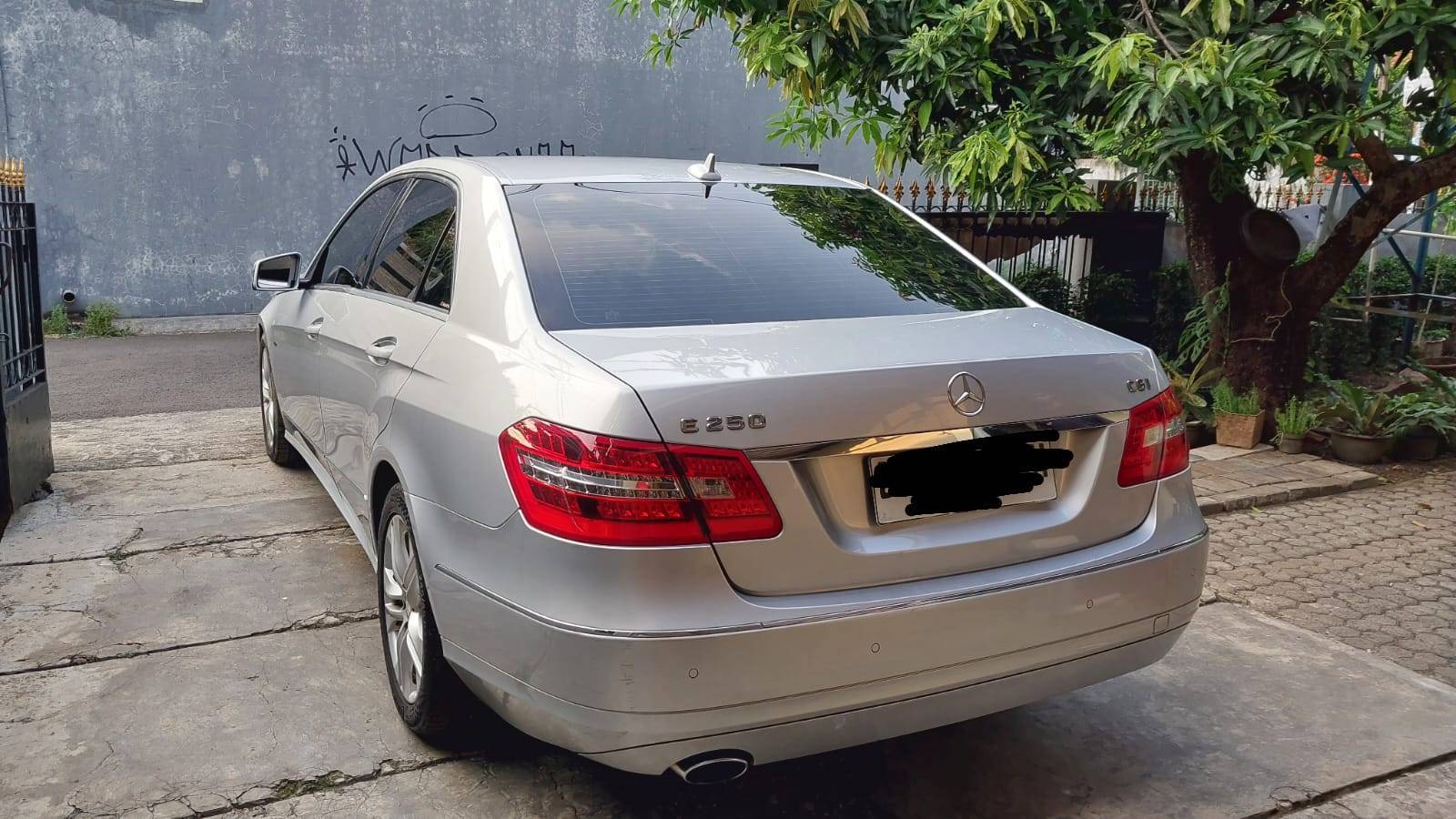 2012 Mercedes Benz E-Class 2012 Mercedes Benz E-Class