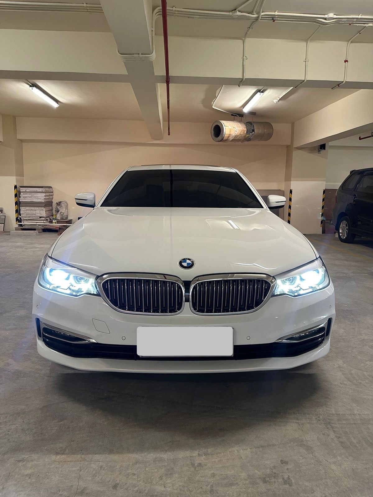 2017 BMW 5 Series Sedan Bekas 2017 BMW 5 Series Sedan Bekas