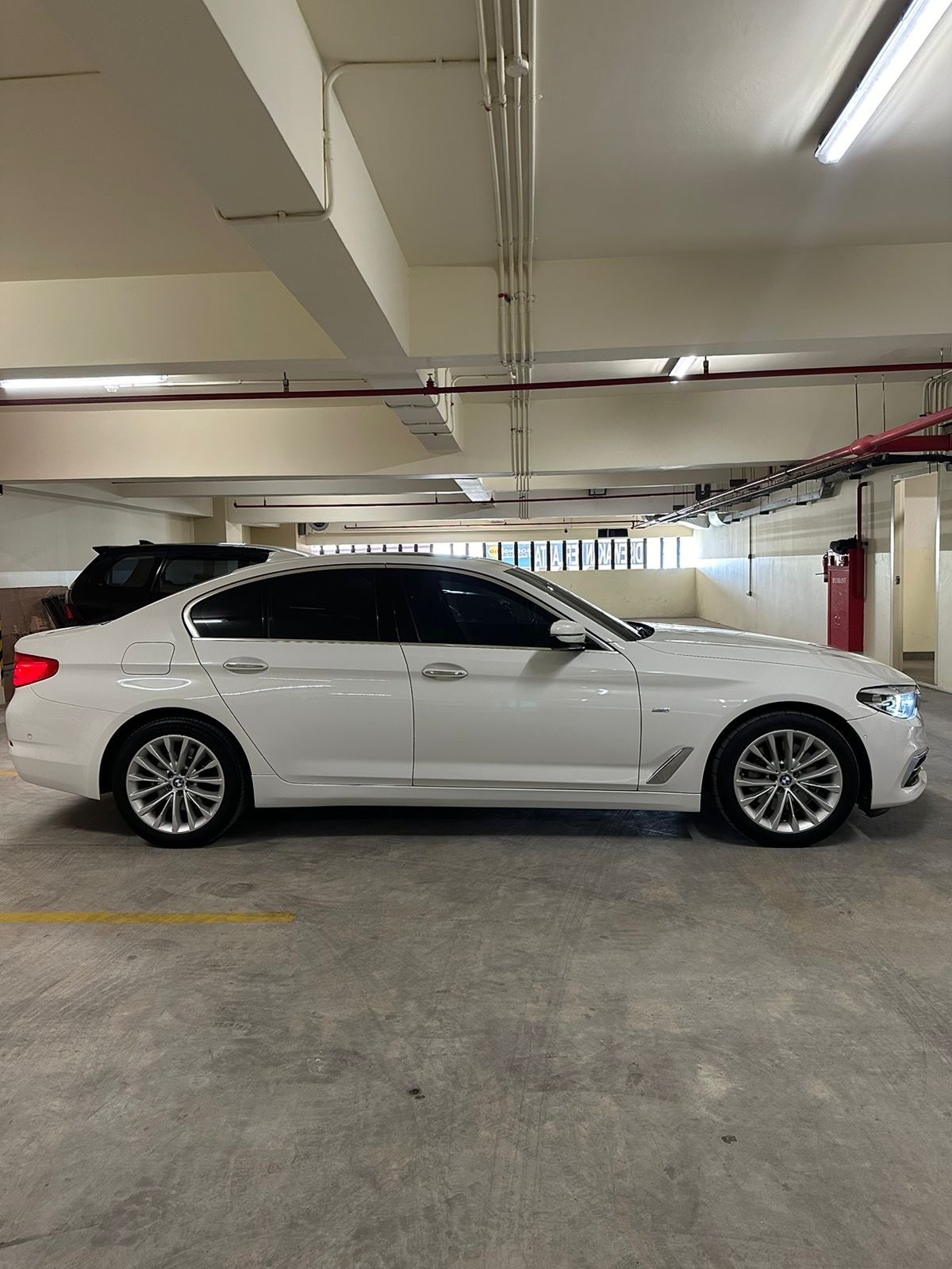 2017 BMW 5 Series Sedan 2017 BMW 5 Series Sedan