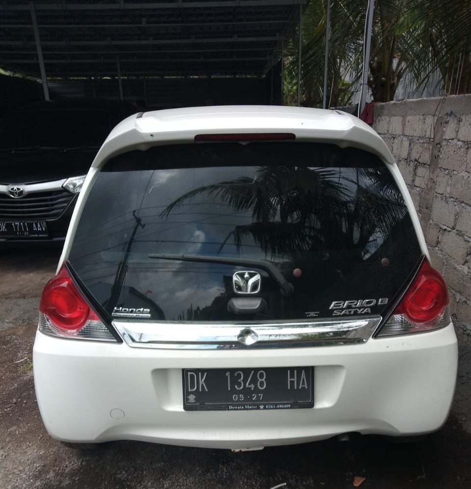 2017 Honda Brio  Satya E MT 2017 Honda Brio  Satya E MT