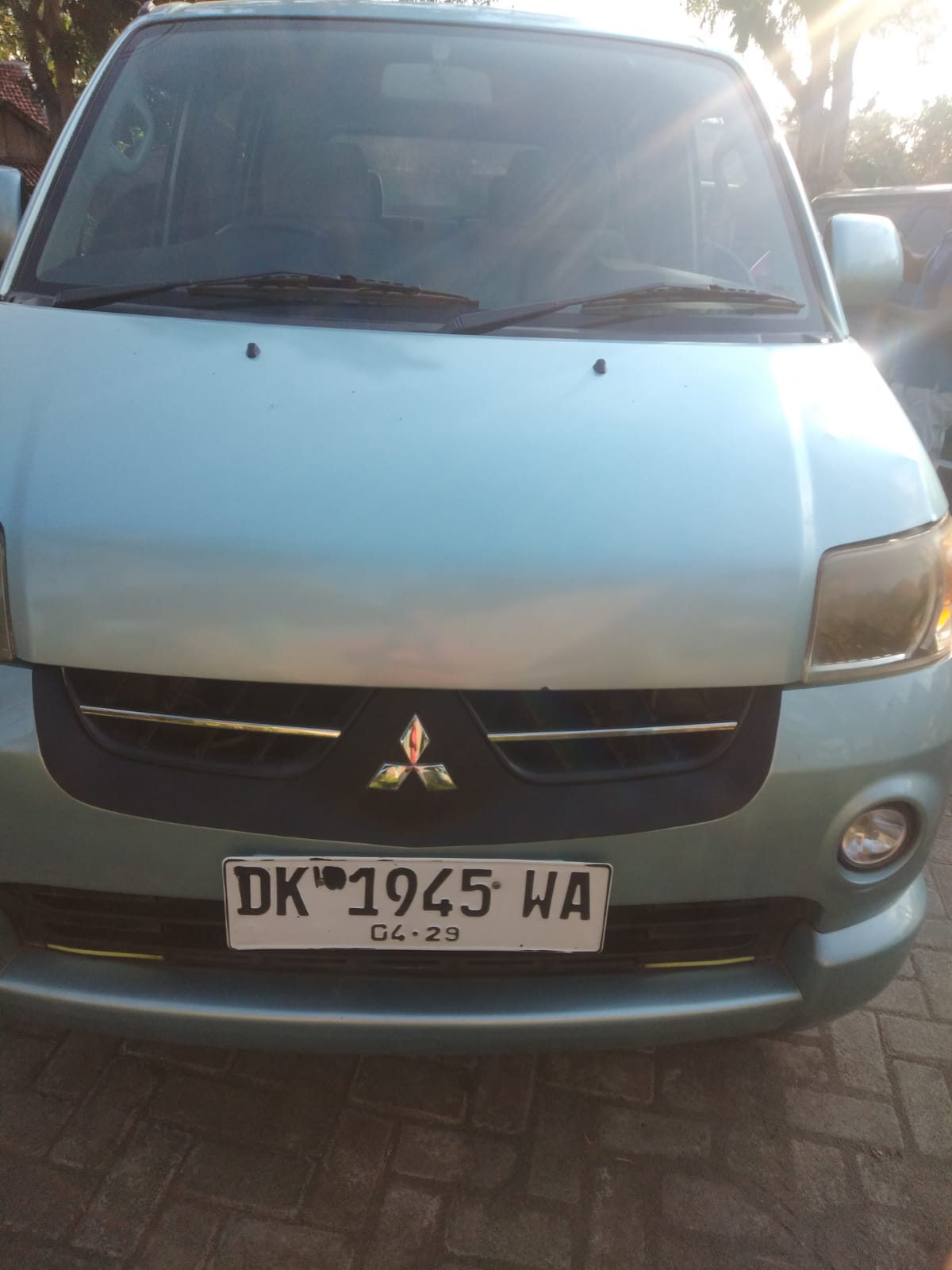 2009 Mitsubishi Maven 1.5L GLS Bekas 2009 Mitsubishi Maven 1.5L GLS Bekas