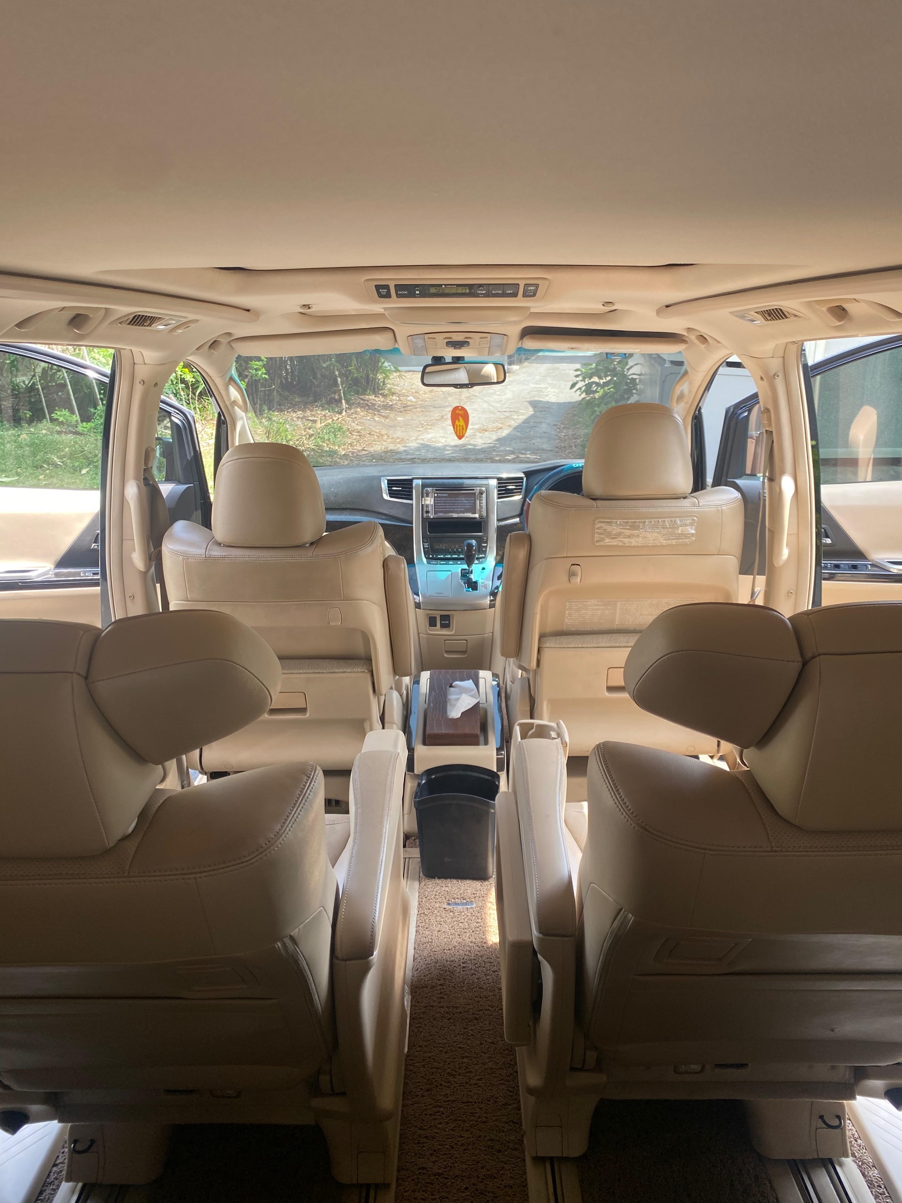 2014 Toyota Alphard 2014 Toyota Alphard