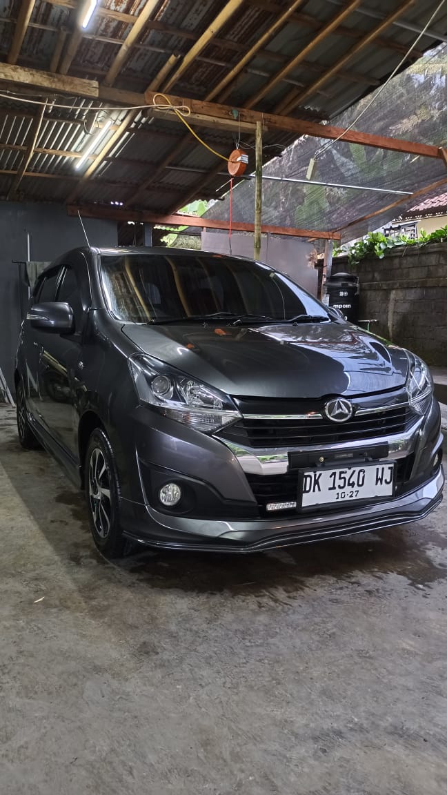 2017 Daihatsu Ayla  2017 Daihatsu Ayla