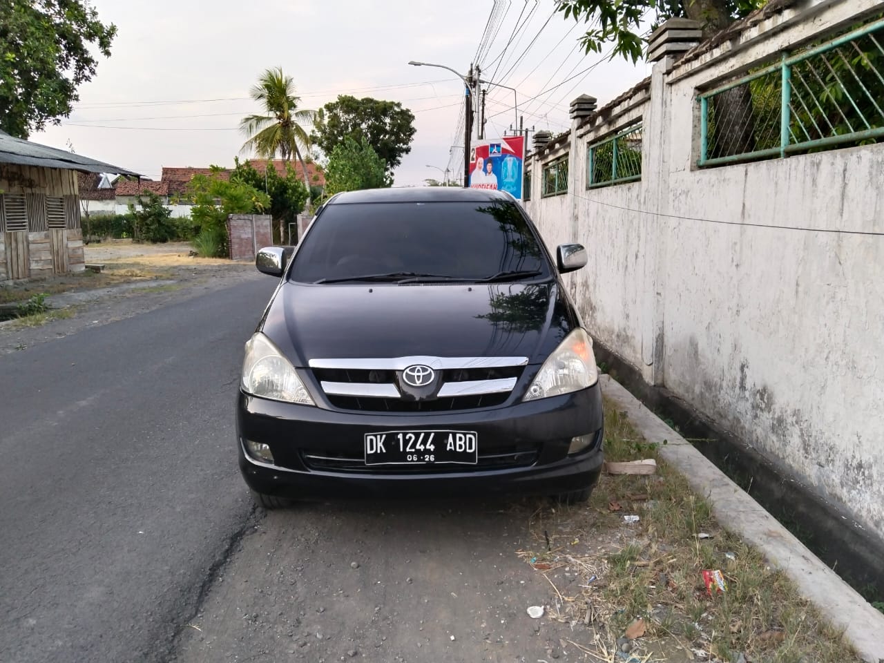 2005 Toyota Innova Bekas 2005 Toyota Innova Bekas