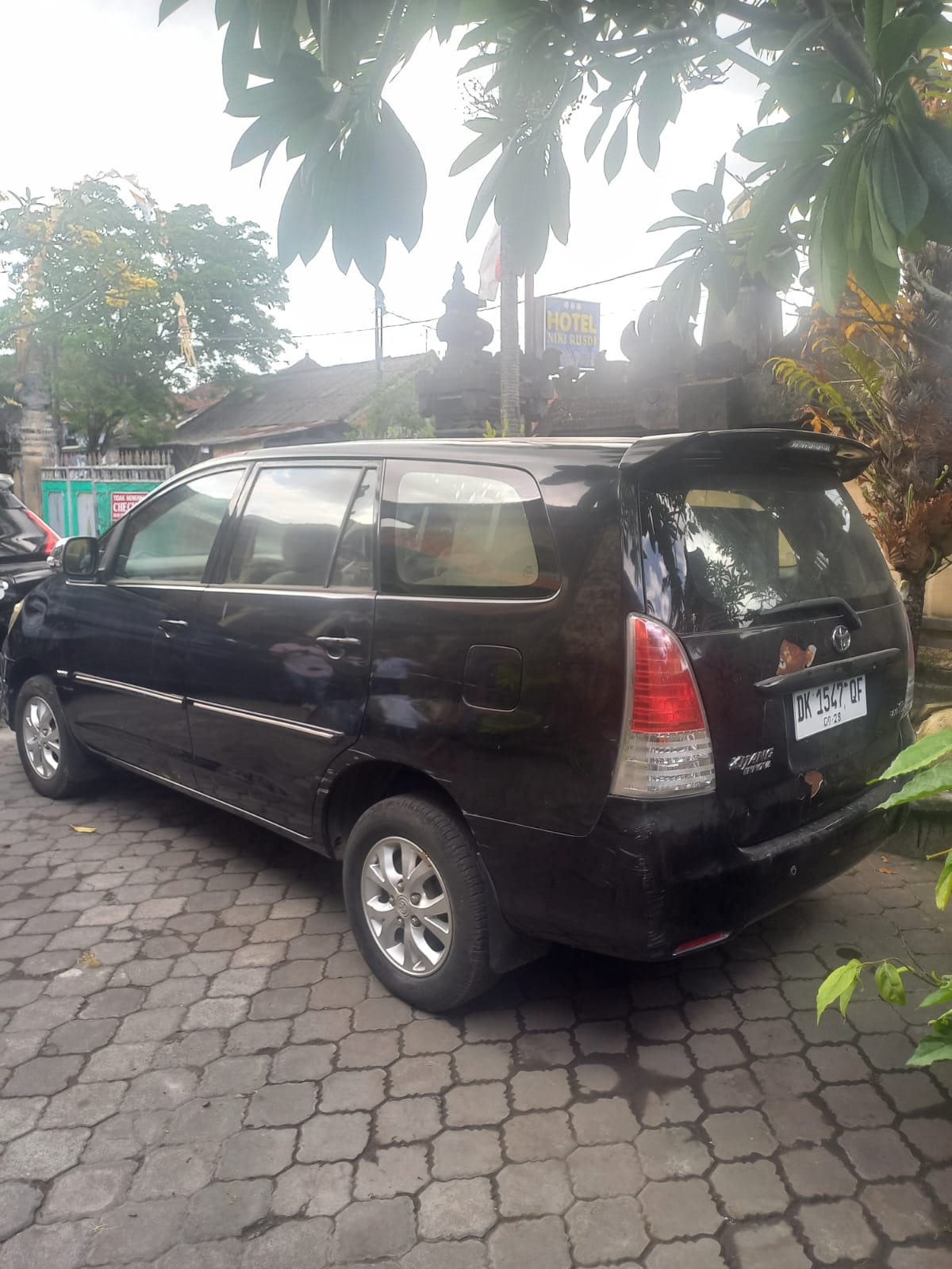 2010 Toyota Innova 2010 Toyota Innova