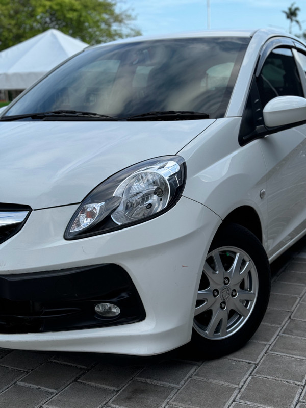 2015 Honda Brio 2015 Honda Brio