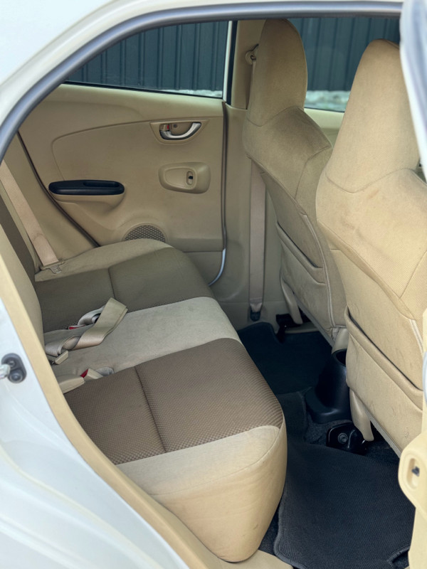 2015 Honda Brio 2015 Honda Brio