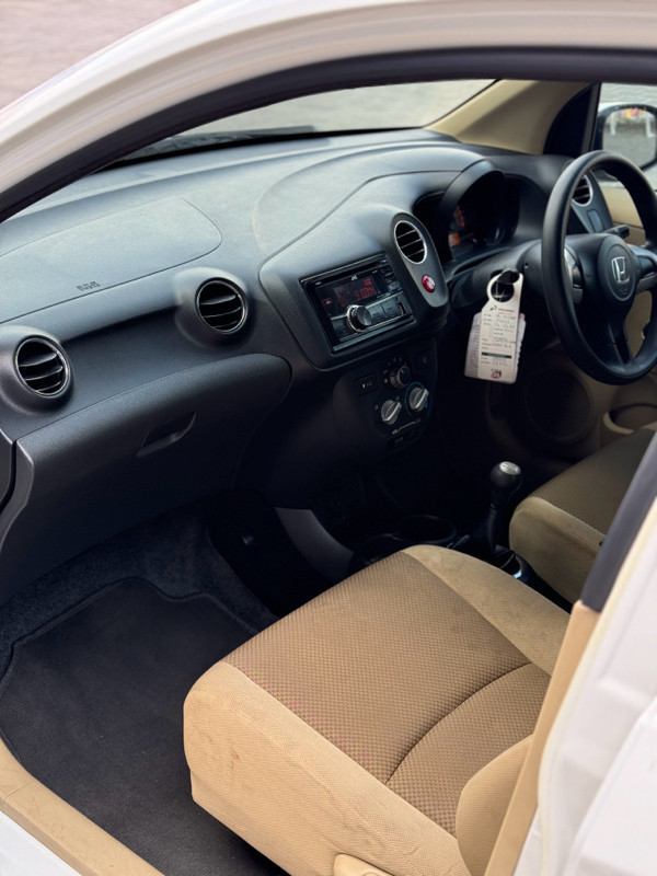 2015 Honda Brio 2015 Honda Brio