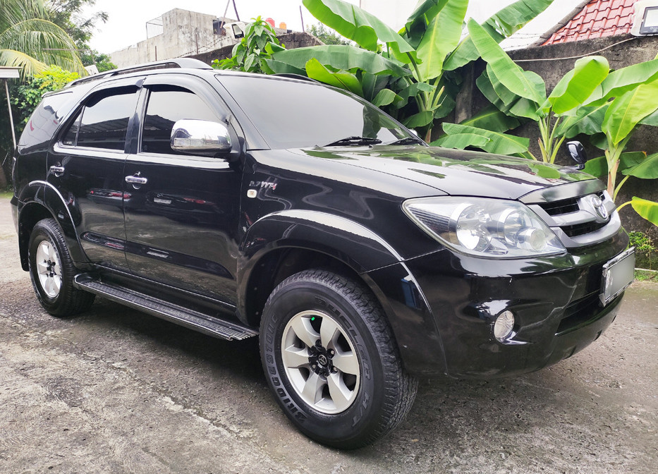 Second Hand 2008 Toyota Fortuner G 4x2 Luxury 2.7L AT Second Hand 2008 Toyota Fortuner G 4x2 Luxury 2.7L AT