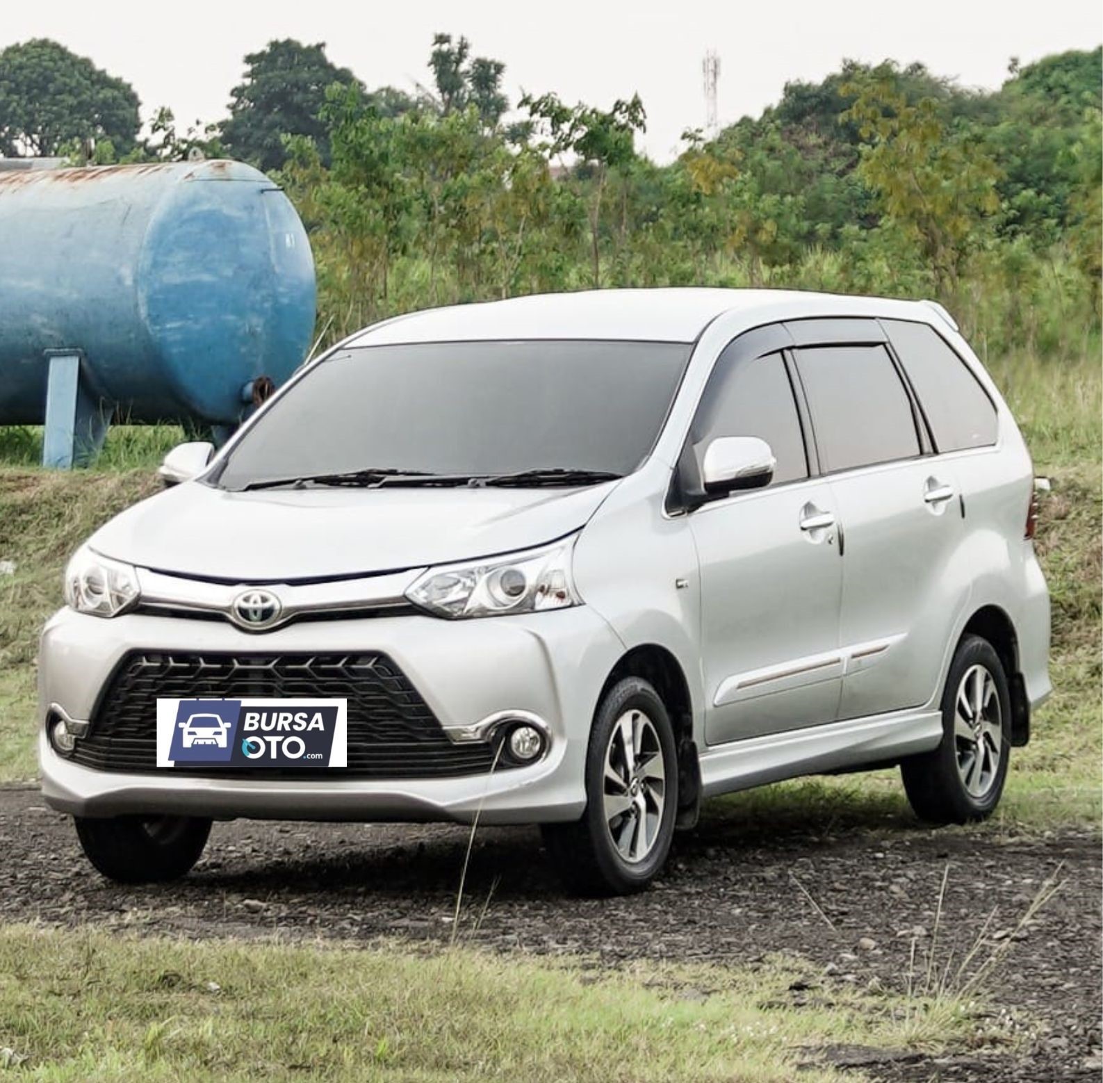 Second Hand 2017 Toyota Veloz Second Hand 2017 Toyota Veloz