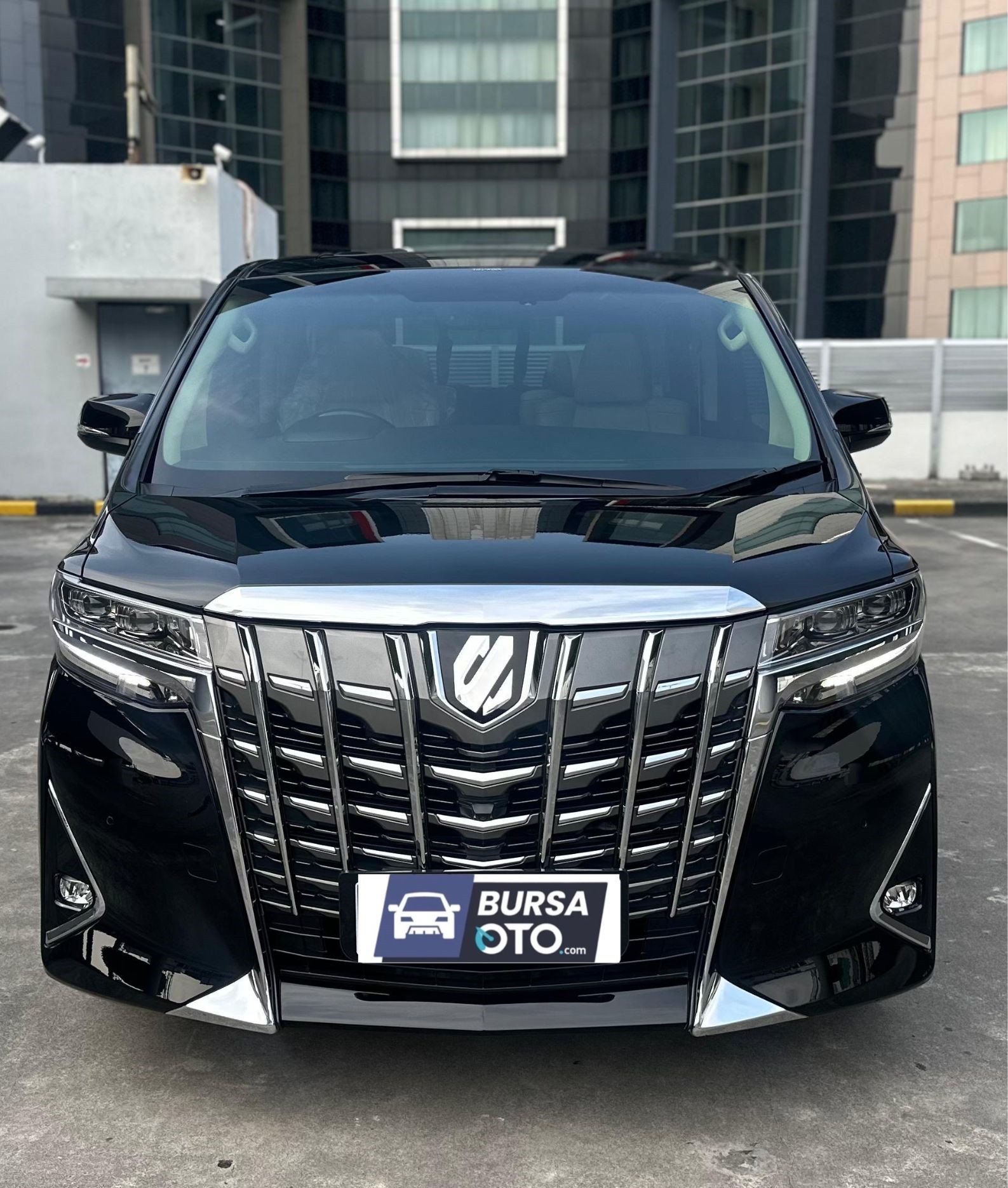 Second Hand 2018 Toyota Alphard Second Hand 2018 Toyota Alphard
