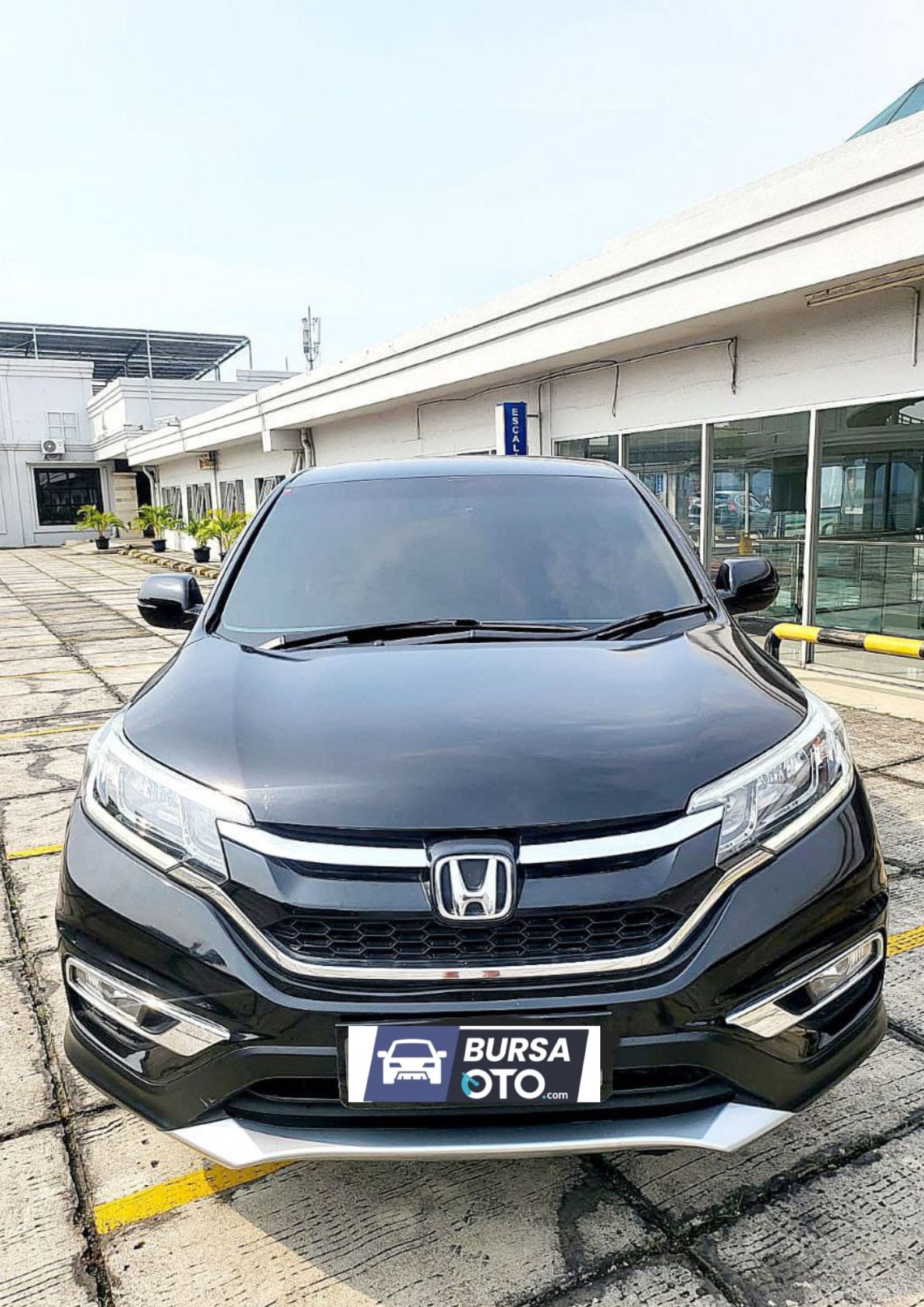 Second Hand 2015 Honda CR-V Second Hand 2015 Honda CR-V