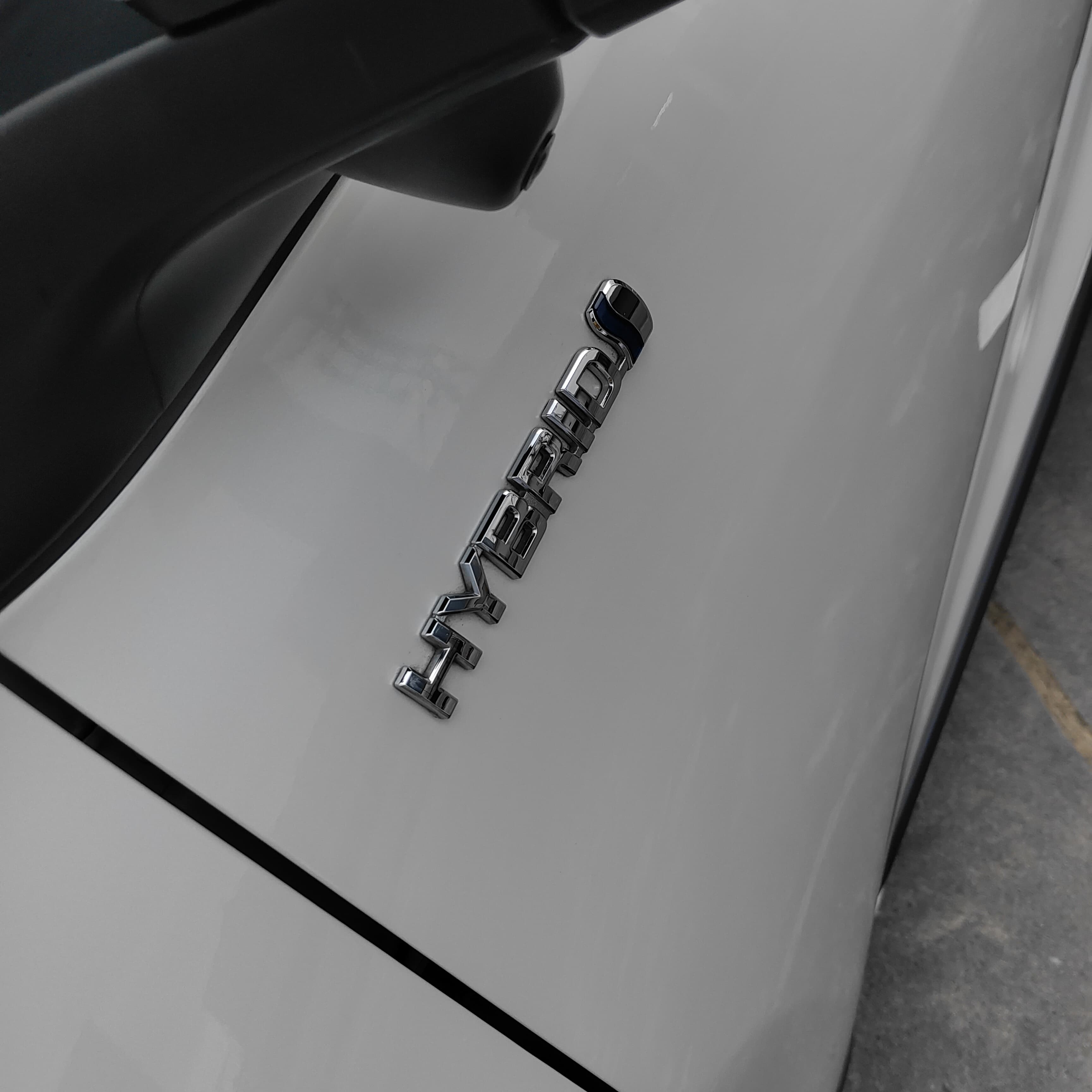 2024 Toyota Kijang Innova Zenix Hybrid EV 2024 Toyota Kijang Innova Zenix Hybrid EV