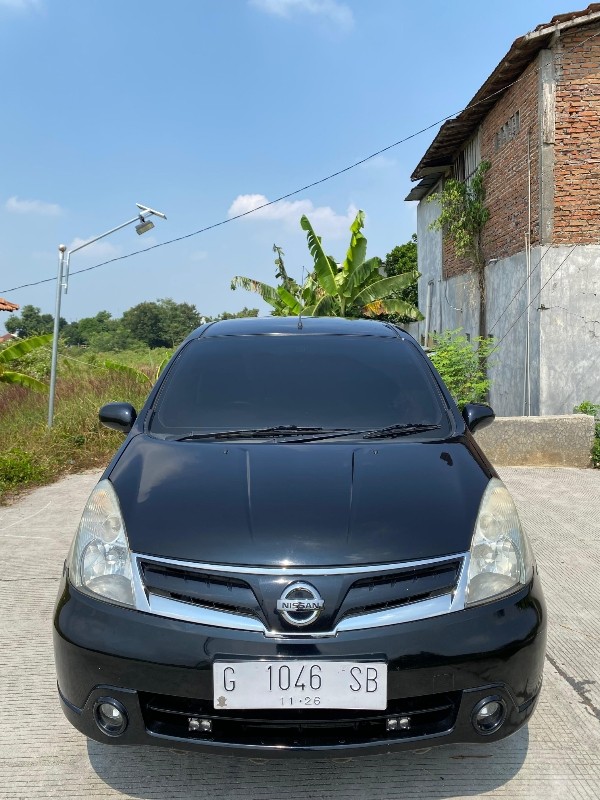 2011 Nissan Grand Livina