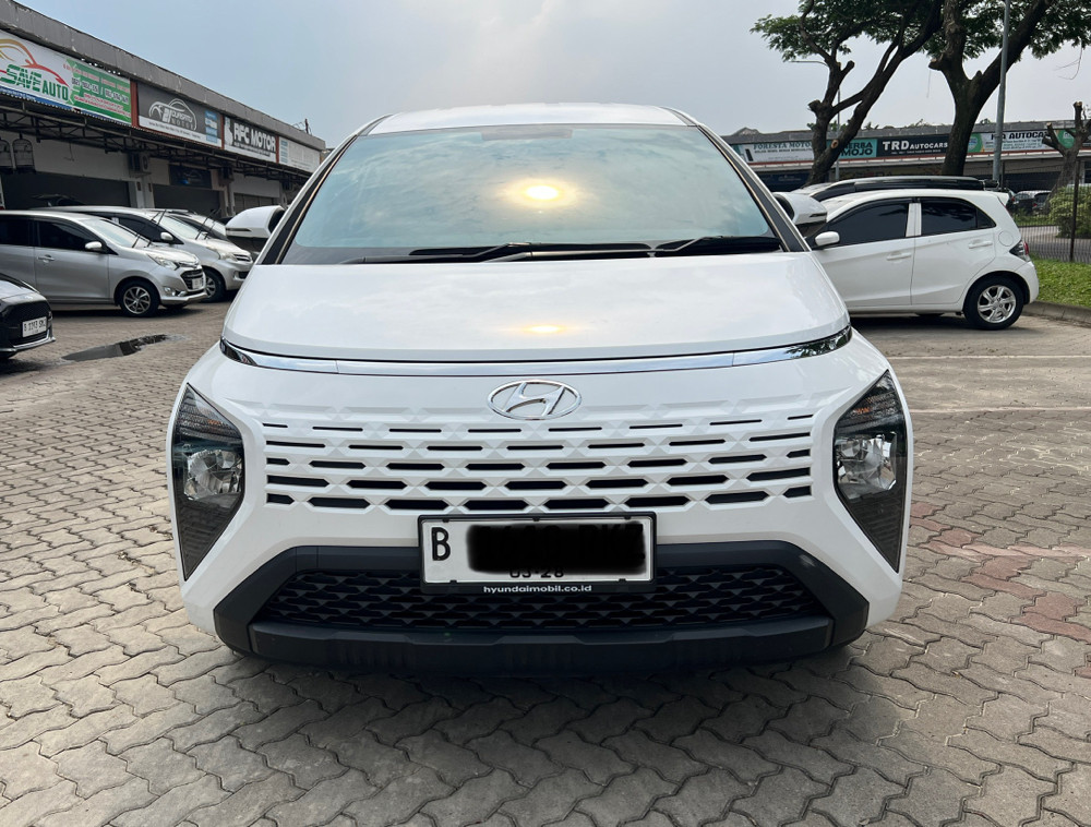 Second Hand 2023 Hyundai Stargazer Active IVT Second Hand 2023 Hyundai Stargazer Active IVT