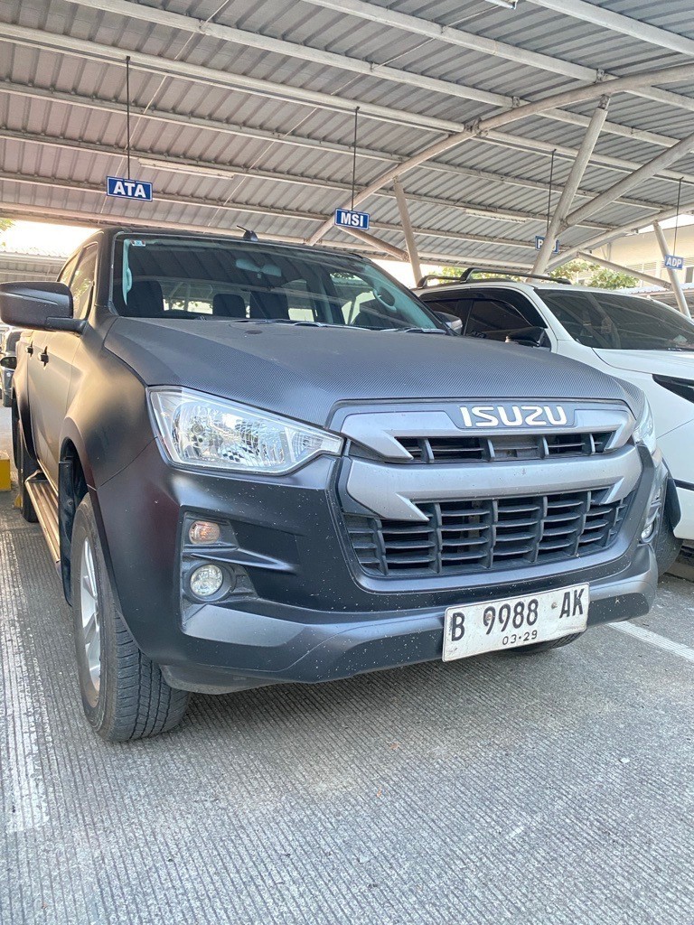 2023 Isuzu D Max Rodeo MT Bekas 2023 Isuzu D Max Rodeo MT Bekas