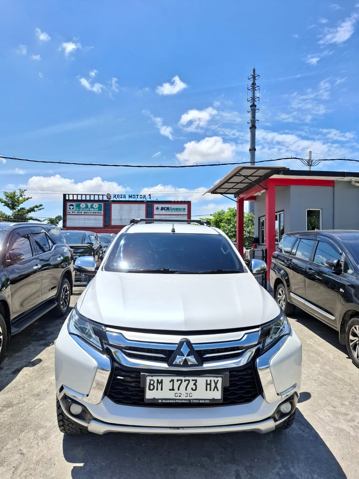 Second Hand 2019 Mitsubishi Pajero 2.5 GLX 4X4 M/T JEP Second Hand 2019 Mitsubishi Pajero 2.5 GLX 4X4 M/T JEP