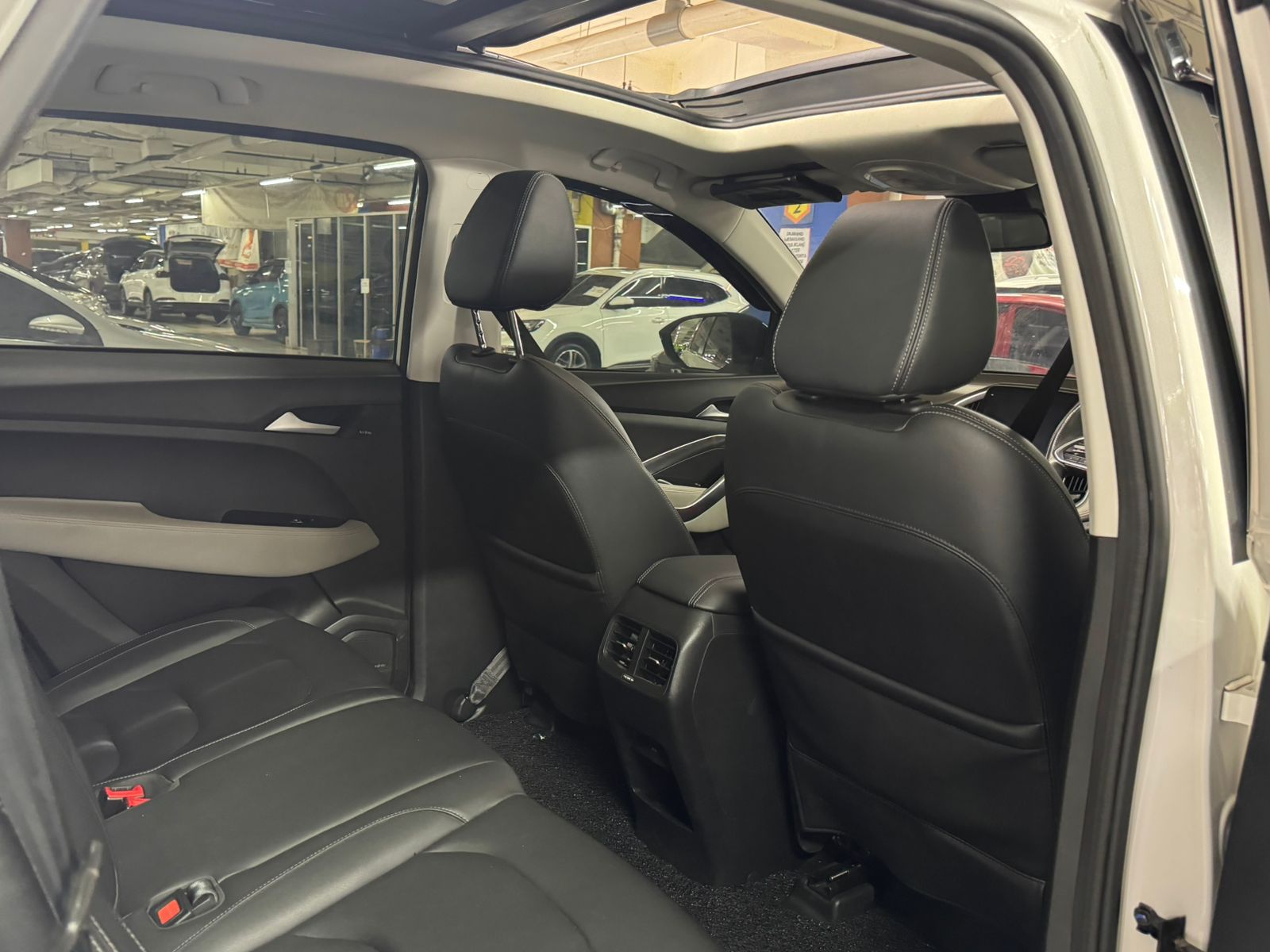 2022 Wuling Almaz RS 2022 Wuling Almaz RS