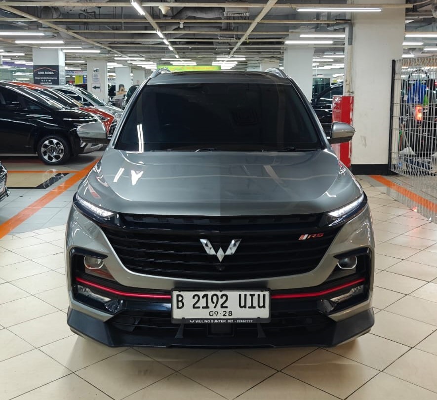 Second Hand 2023 Wuling Almaz RS Second Hand 2023 Wuling Almaz RS
