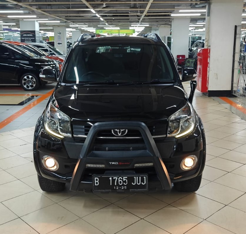 Second Hand 2015 Toyota Rush Second Hand 2015 Toyota Rush