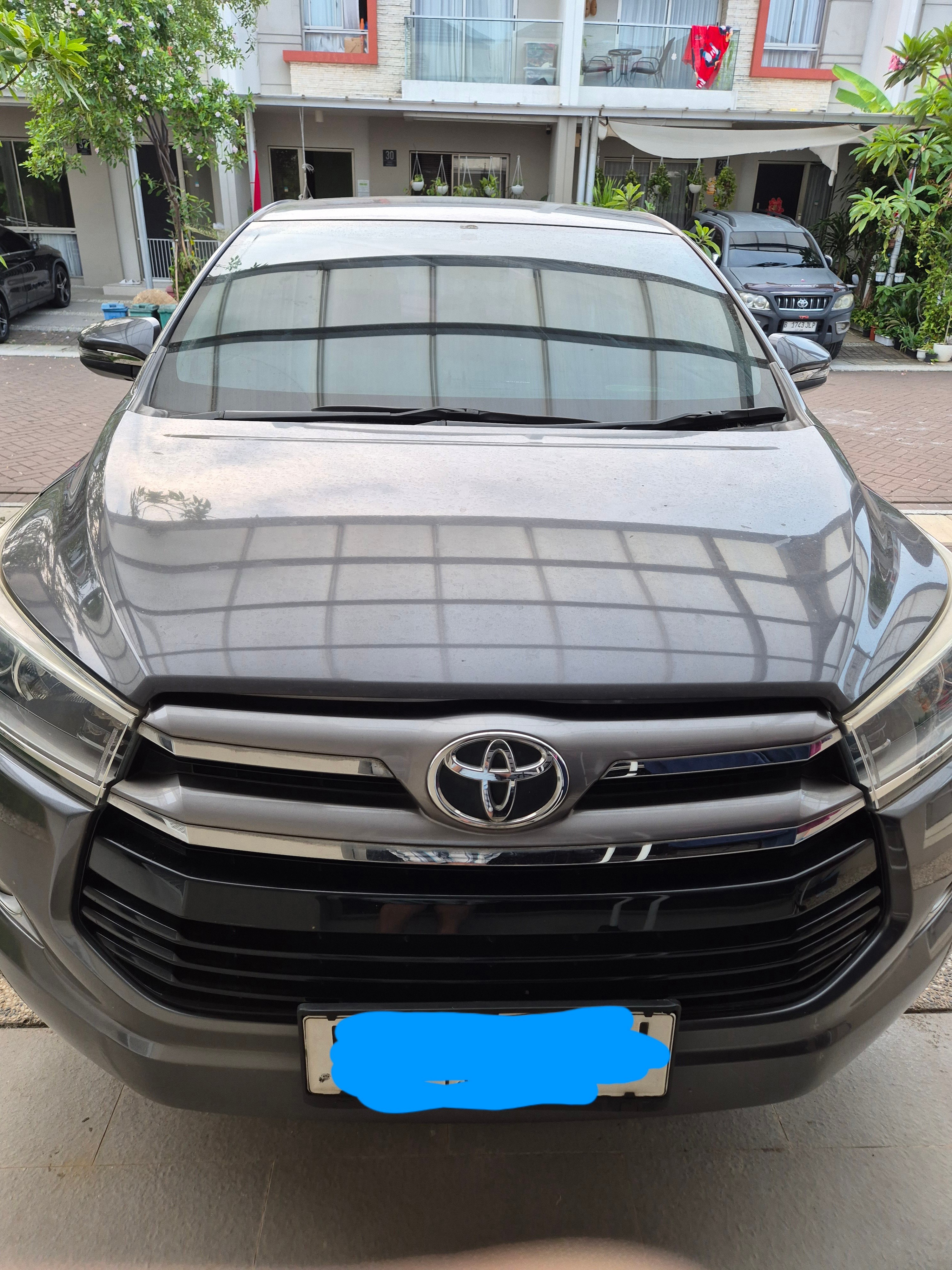 Second Hand 2018 Toyota Kijang Innova 2.0 V AT Second Hand 2018 Toyota Kijang Innova 2.0 V AT