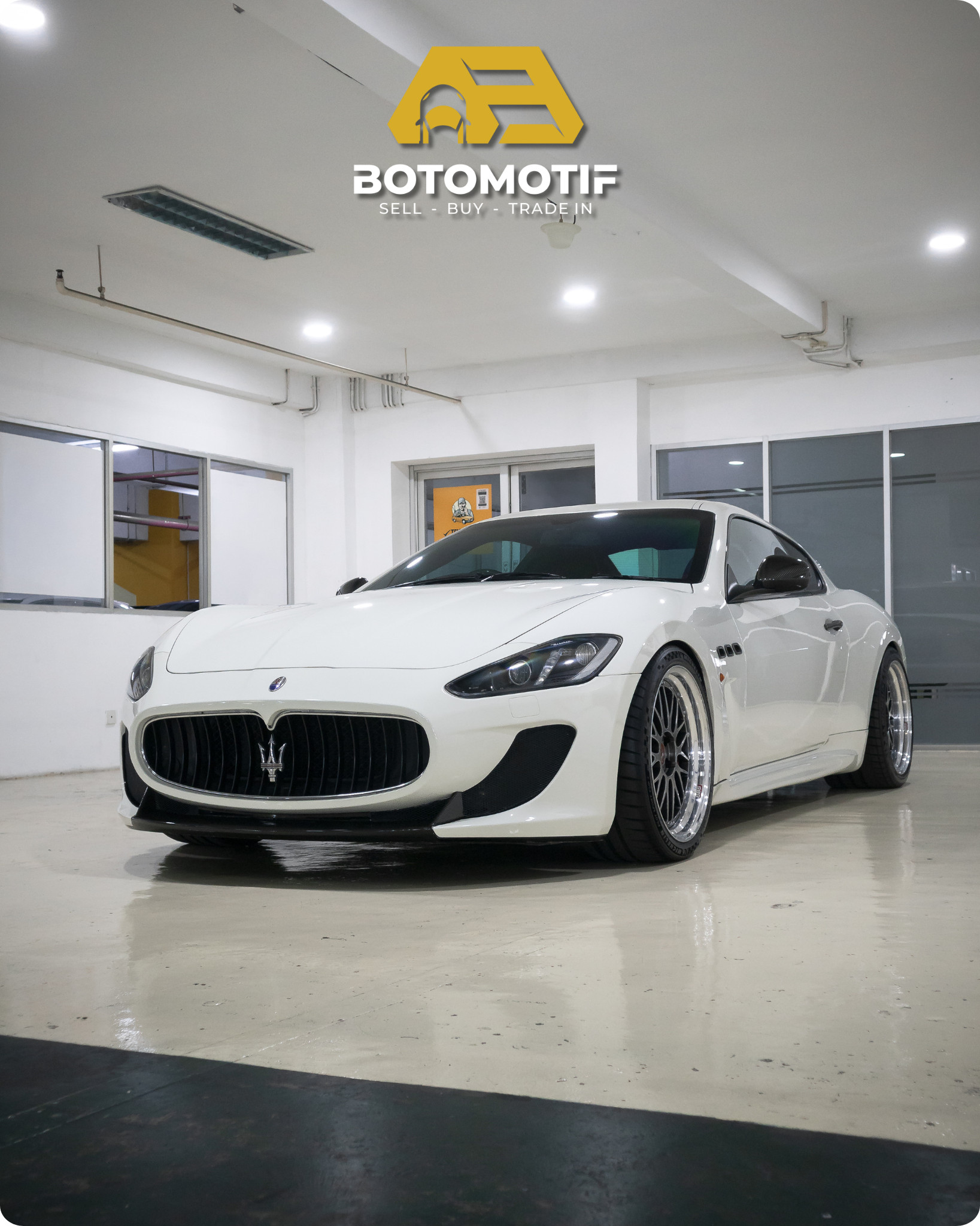 2012 Maserati GranTurismo MC Stradale V8 Bekas 2012 Maserati GranTurismo MC Stradale V8 Bekas