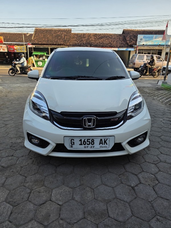 2017 Honda Brio  RS MT