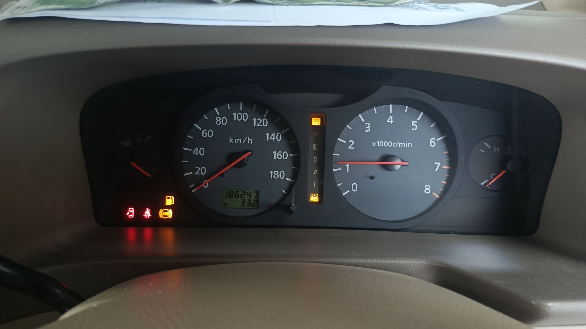 2009 Nissan Serena  2.0 AT CT 2009 Nissan Serena  2.0 AT CT
