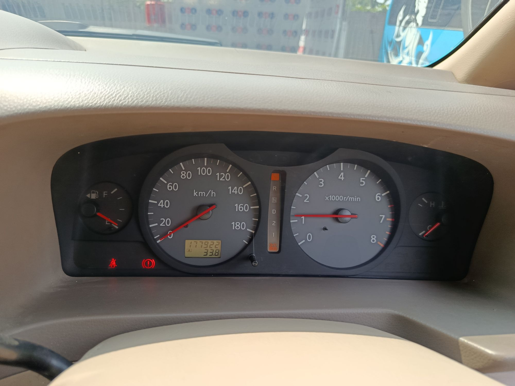 2010 Nissan Serena  HIGHWAY 2.0 A/T 2010 Nissan Serena  HIGHWAY 2.0 A/T